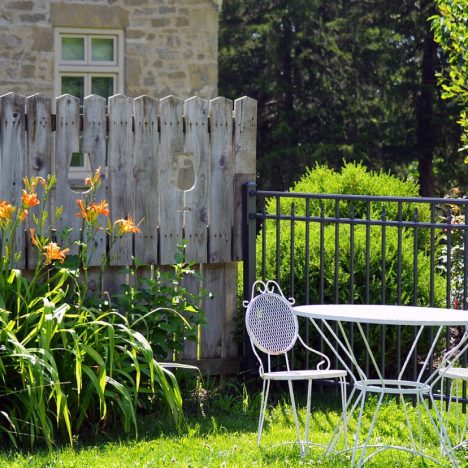 Installer des volets en bois : les avantages