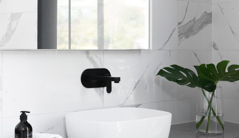 Salle de bain : créez un espace de bien-être en faisant appel à des professionnels de la rénovation